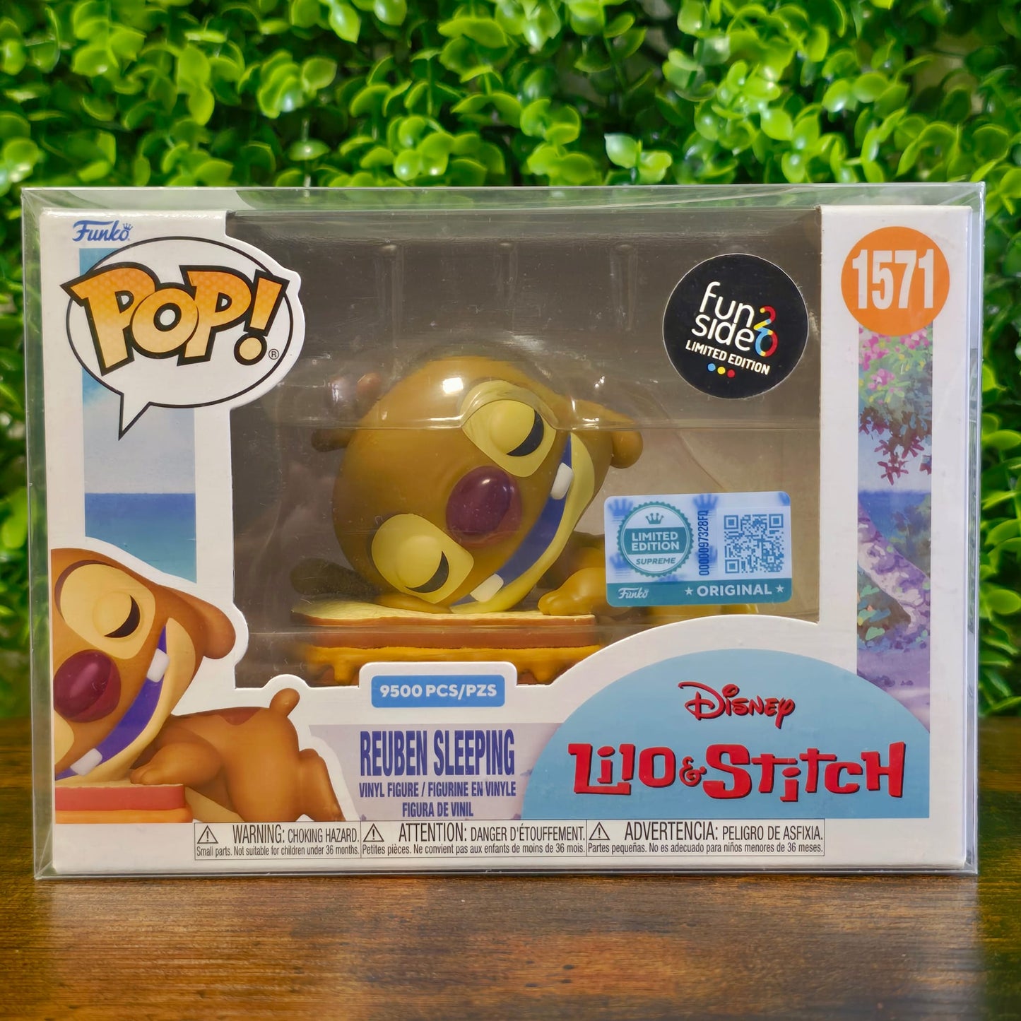Reuben Sleeping - LE 9500pcs - DISNEY (Lilo & Stitch)
