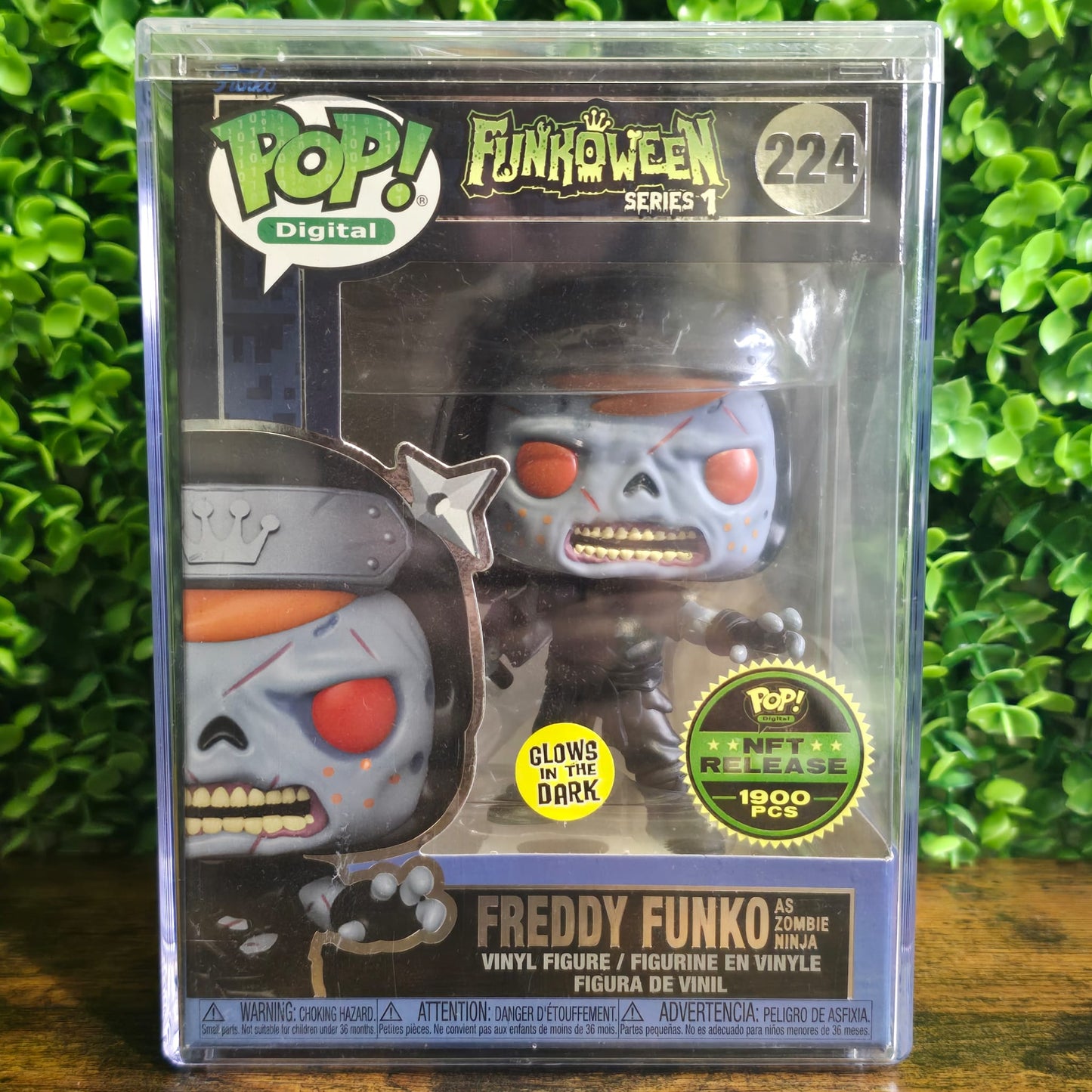 Fraddy Funko as Zombie Ninja - NFT RELEASE 1900pcs Glow - Funkoween