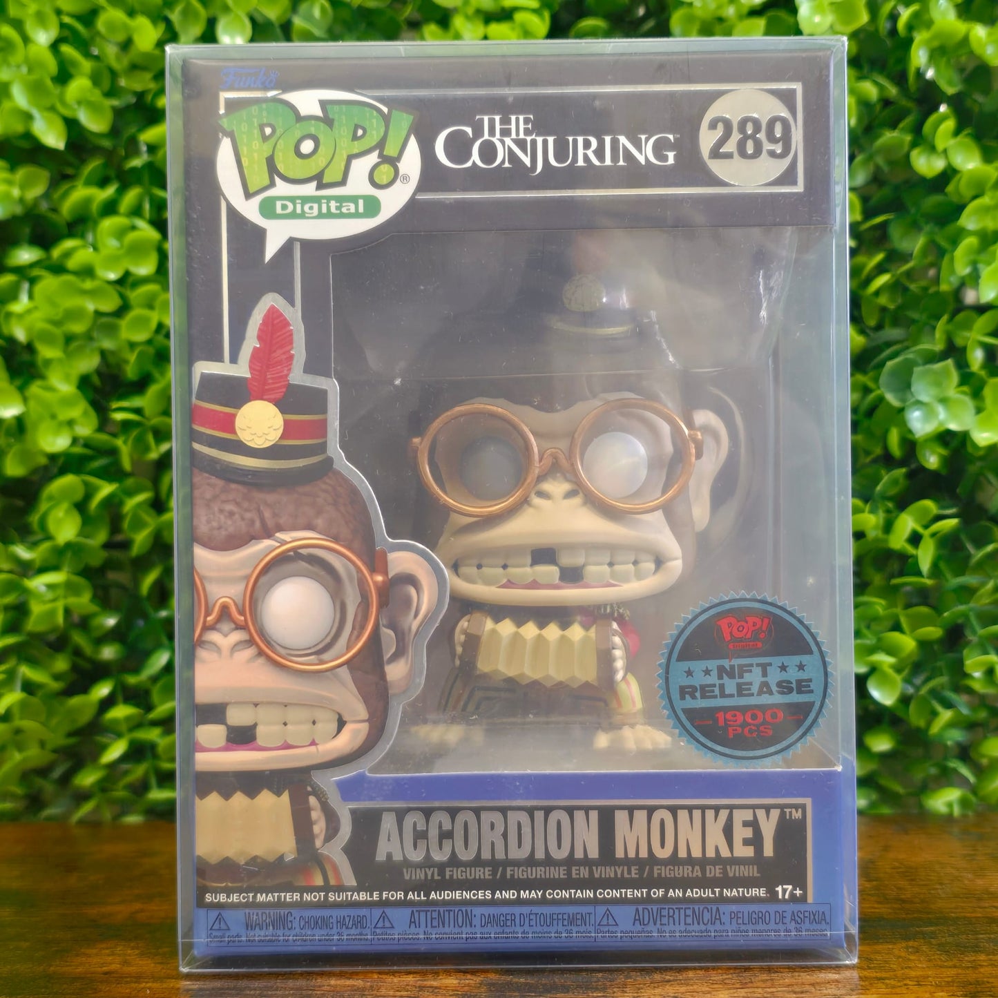 Accordion Monkey - NFT RELEASE 1900pcs - The Conjuring